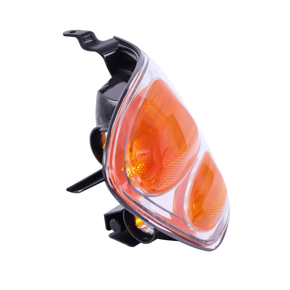 2005 Porsche Cayenne Headlight Assembly Right Passenger Side - Halogen
