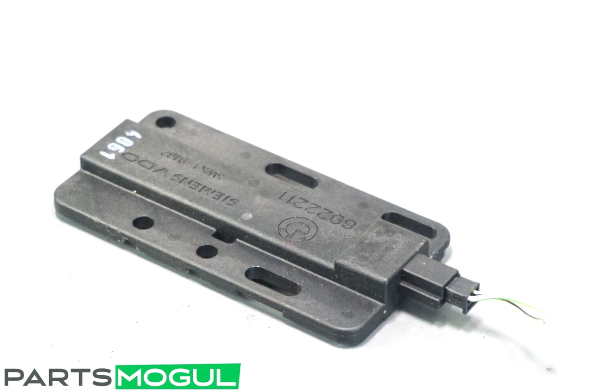 2007-2013 BMW X5 E70 CONVENIENCE COMFORT ACCESS KEYLESS ANTENNA