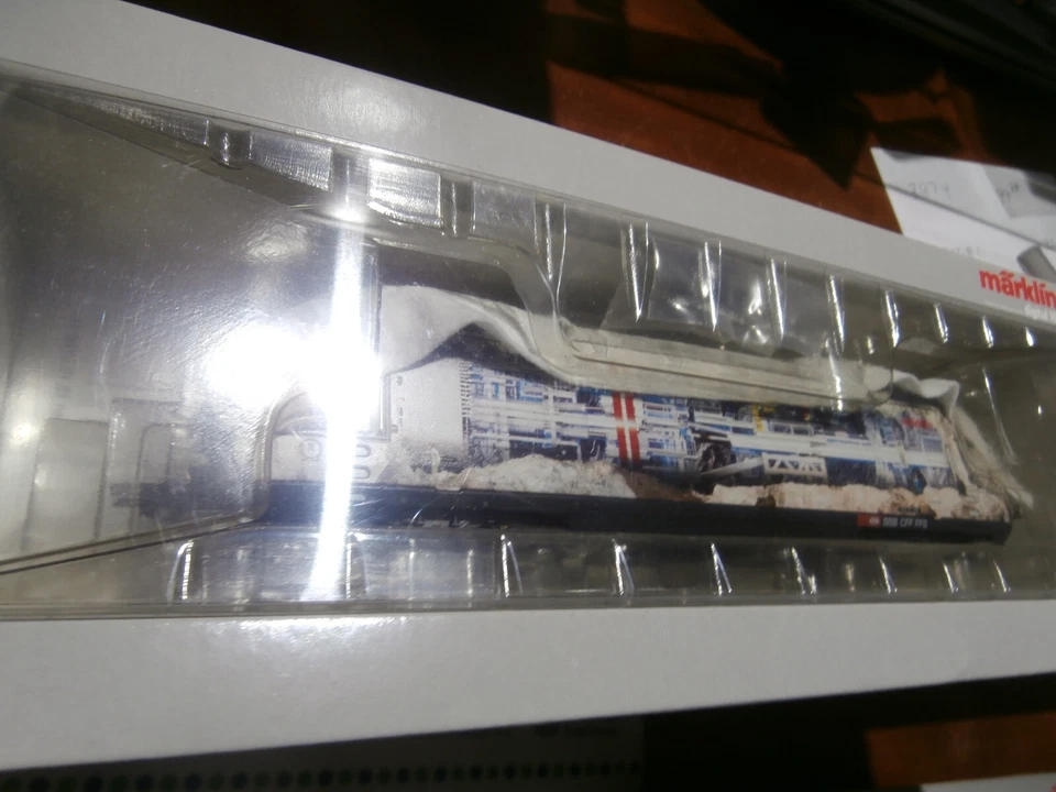 MARKLIN HO # 39604 DIGITAL ELECTRIC LOCOMOTIVE-SBB/CFF/FFS - Image 3 of 4