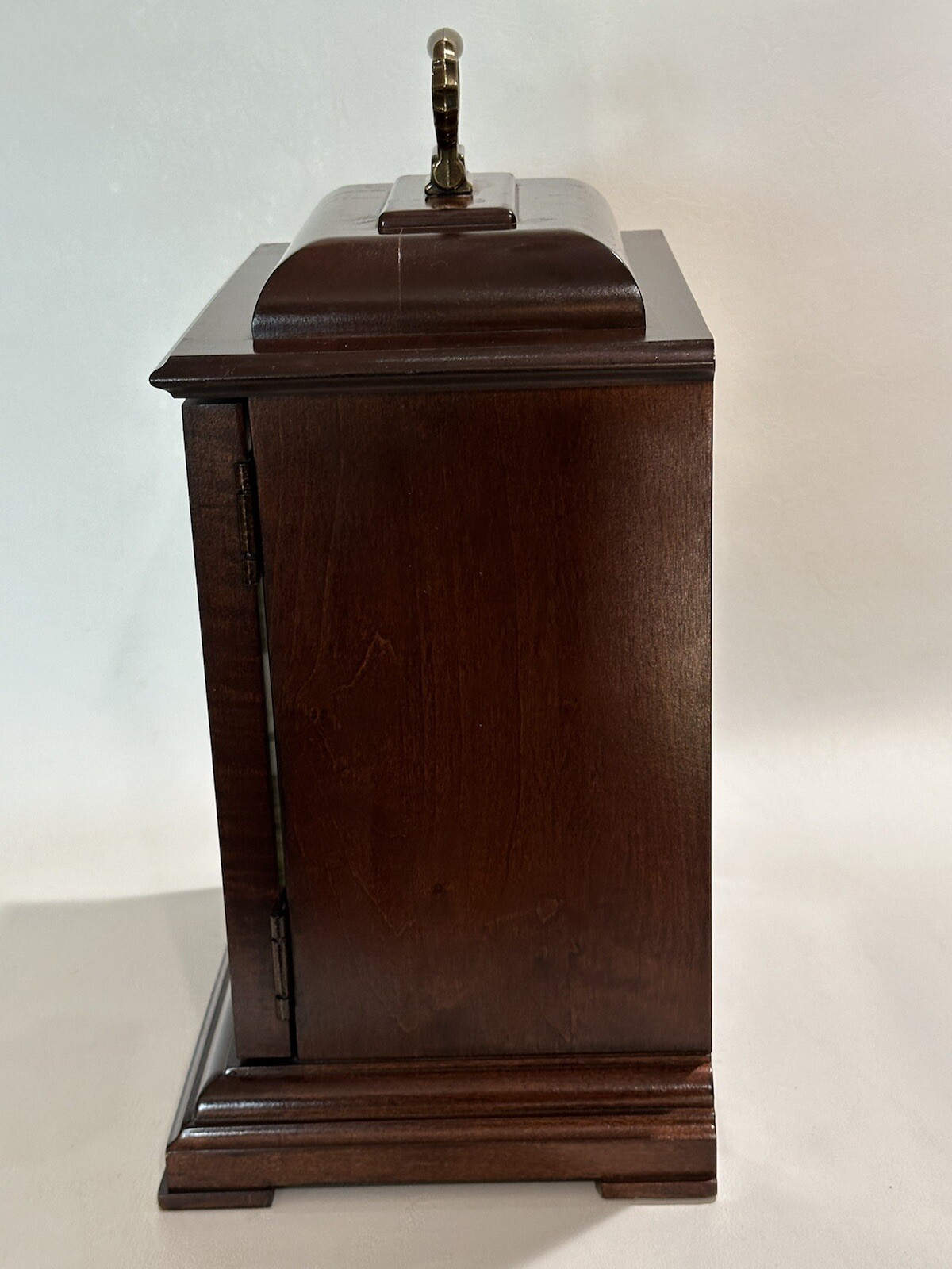 Howard Miller Mantle Clock 612429 Triple Chime Key Wind 105020 w/Key