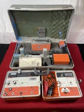 Metrotech 810 And 480 Line Tracer And Pipe And Cable Locator Set, With Box