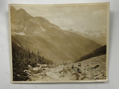 Asulkan Valley Swiss Peaks Glacier Nationalpark Kanada Pack Zug 1920er Foto