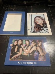 Itzy Signed | eBay