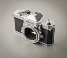 Nikon Nikkormat FTN  (Gehäuse) Beli defekt.