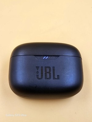 JBL Tune 130 NC TWS Schwarz   True-Wireless In-Ear-Kopfhörer / Nur LADECASE