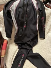 Women s Wetsuit Sharkskin, size 12