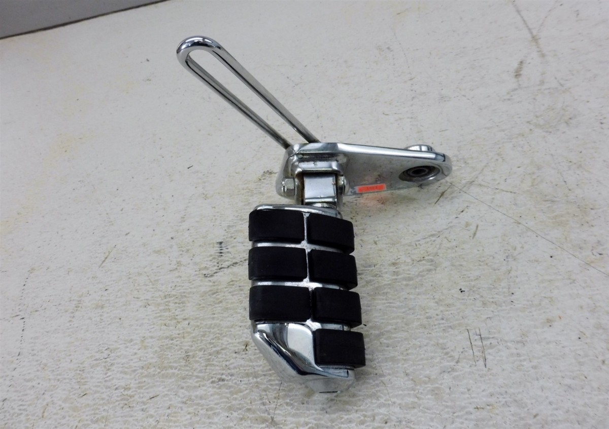 ルチア 2003 Honda Shadow Spirit VT750 H1391. right front foot peg