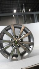 Used Wheel fits: 2018 Dodge Durango 20x8 5 spoke V spoke raised spoke polished G