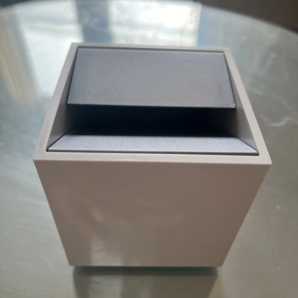 Cenicero original 1957 Bruno Munari “Cubo” blanco diseño danés Milano Foto 4 de 4