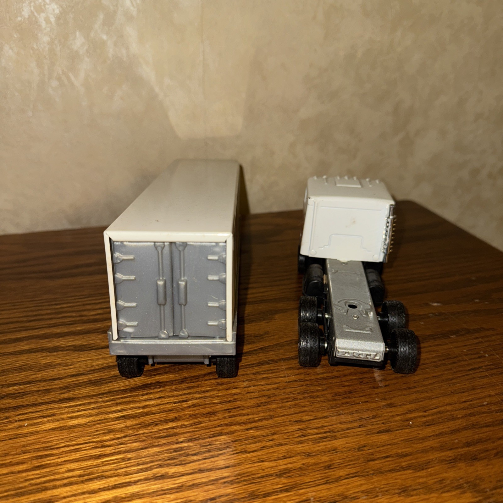 Vintage 1990’s Ertl Little Debbie Die Cast Truck With Trailer