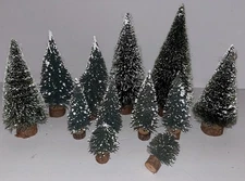12 Dept 56 And Lemax Bottle Brush Trees And Scrubs Wooden Base Various Sizes Lot