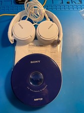 Gorgeous Sony D-NE005 MP3 CD Walkman, Blue  White, Tested, Working, Headphones