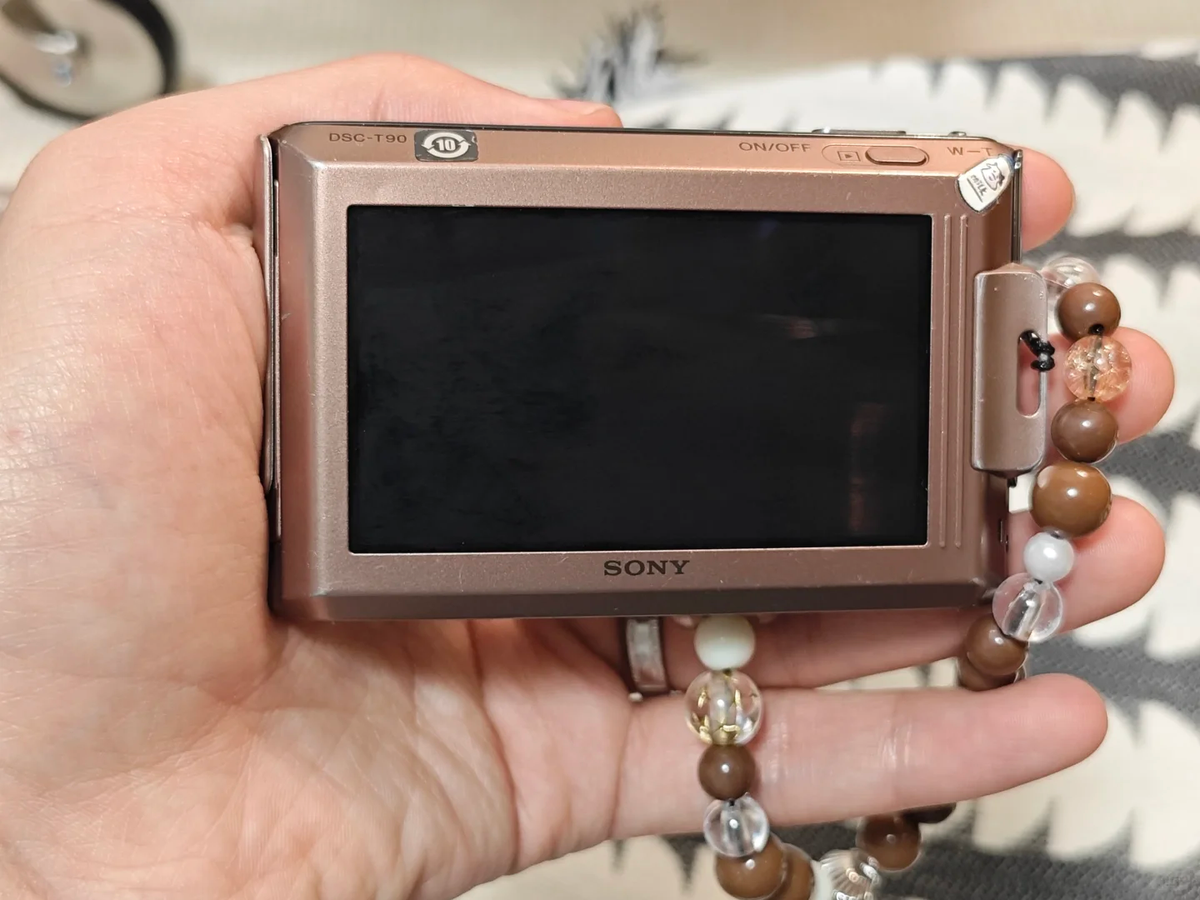 Sony Cyber-Shot DSC-T90 Brown 12.1MP Touch Screen CCD Digital