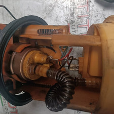 Pompe à essence BMW 330