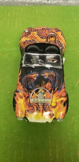 1965 Shelby Cobra S/C King of the Cobras Franklin Mint B11E839 1:24 scale - Image 3 of 4