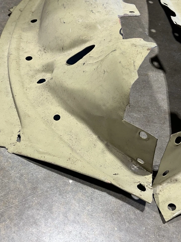 1933 1934 FORD INNER FRONT FENDER PANELS - ORIGINAL STEEL PAIR NICE - Image 2 of 4