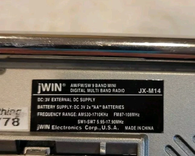 Radio digital multibanda de alta sensibilidad Jwin Jx-m14 Am/fm/swi-7 Foto 2 de 4