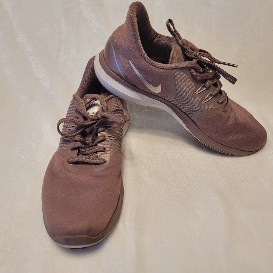 w nike in season tr8