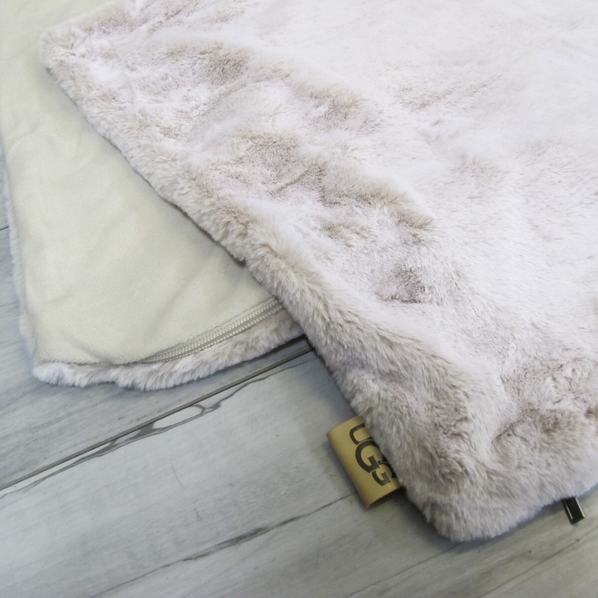 UGG Fluffy Body Pillow Cover Ultra Soft Plush Gray 19" x 54" *Used