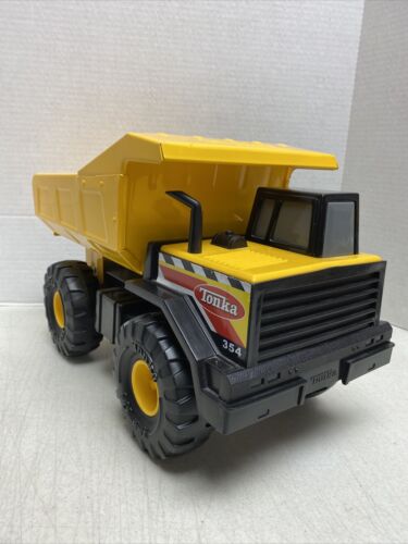 2012 Mighty Tonka Dump Truck Model #354 - Picture 1 of 12