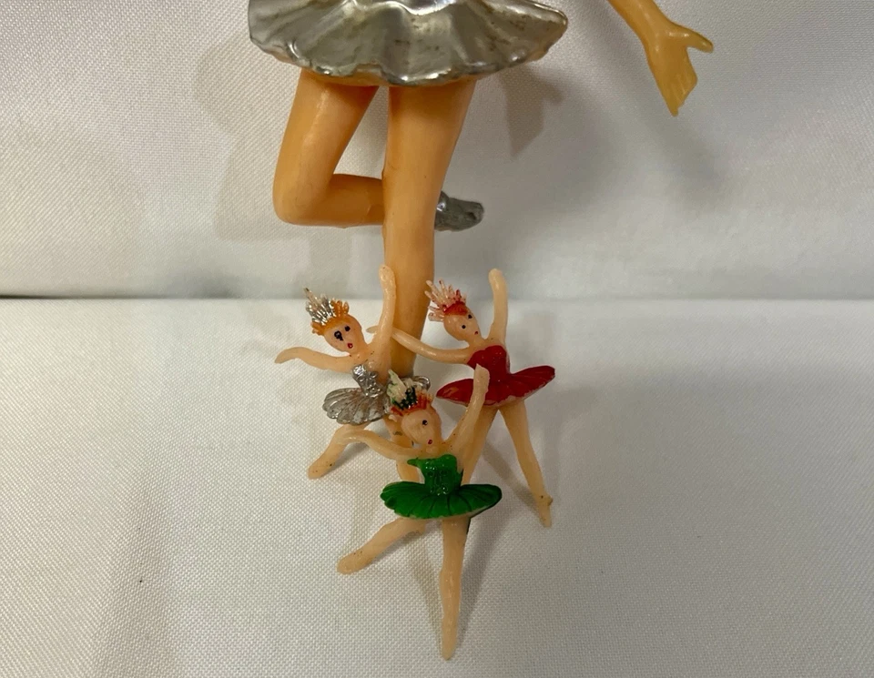 Bailarina Wilton vintage adorno para pasteles sin soporte, 3 pequeños adornos para pasteles de plástico Foto 2 de 4