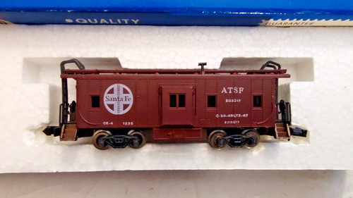 Caboose ventana bahía escala N Con Cor Santa Fe ATSF nº 203617 | Zustand: New: Other (See Details)