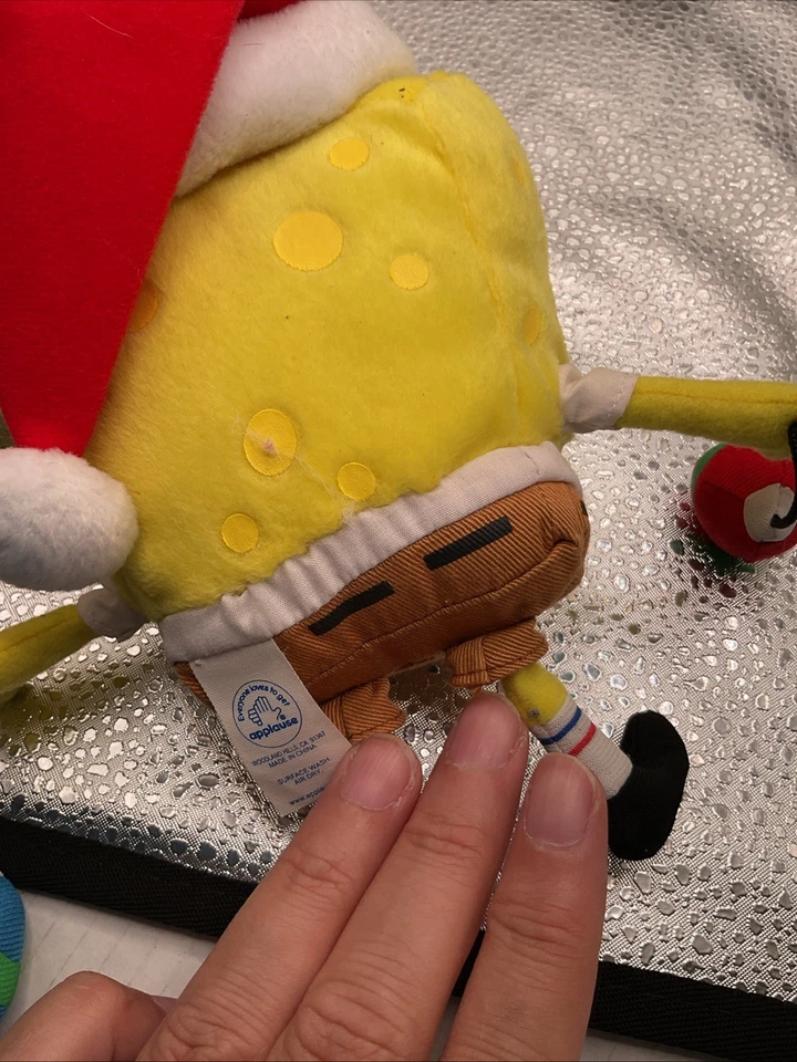 SpongeBob Christmas Holding Ornaments plush by Applause vintage 2003 Rare 7" - Image 3 of 3