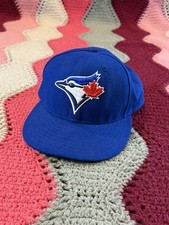 Blue Jays Toronto Canada New Era poly Made in USA MLB fitted Hat 7 1/8