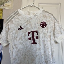 Bayern Munich 23/24 Third Kit