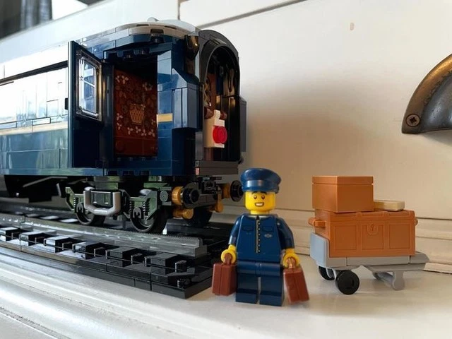 Brand New Orient Express Train - like LEG0 (21344) W/ 2540 Pcs. - Ship From USA - Image 2 of 4