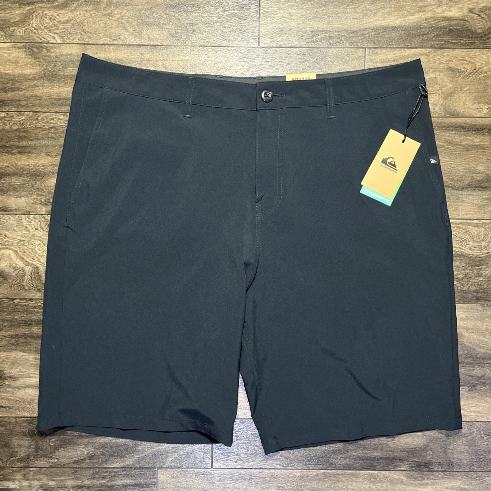 Quiksilver Amphibian DryFlight Hybrid Shorts Men's 38 Black 4 Way Stretch NWT