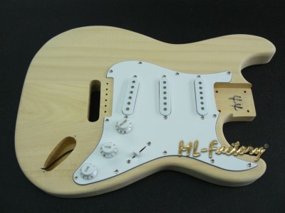 E-Gitarren Korpus/Body ML-Factory  Style I incl. Pickguard komplett verdrahtet