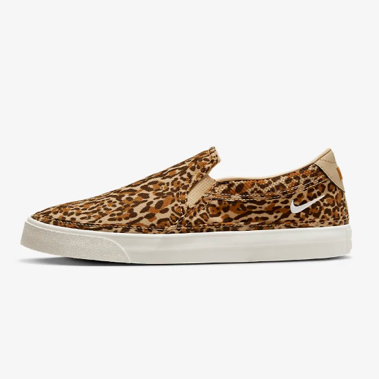 Кроссовки Nike Womens Court Legacy Leopard Slip On Shoes (DM0591-200) доставлены в ускоренном порядке
