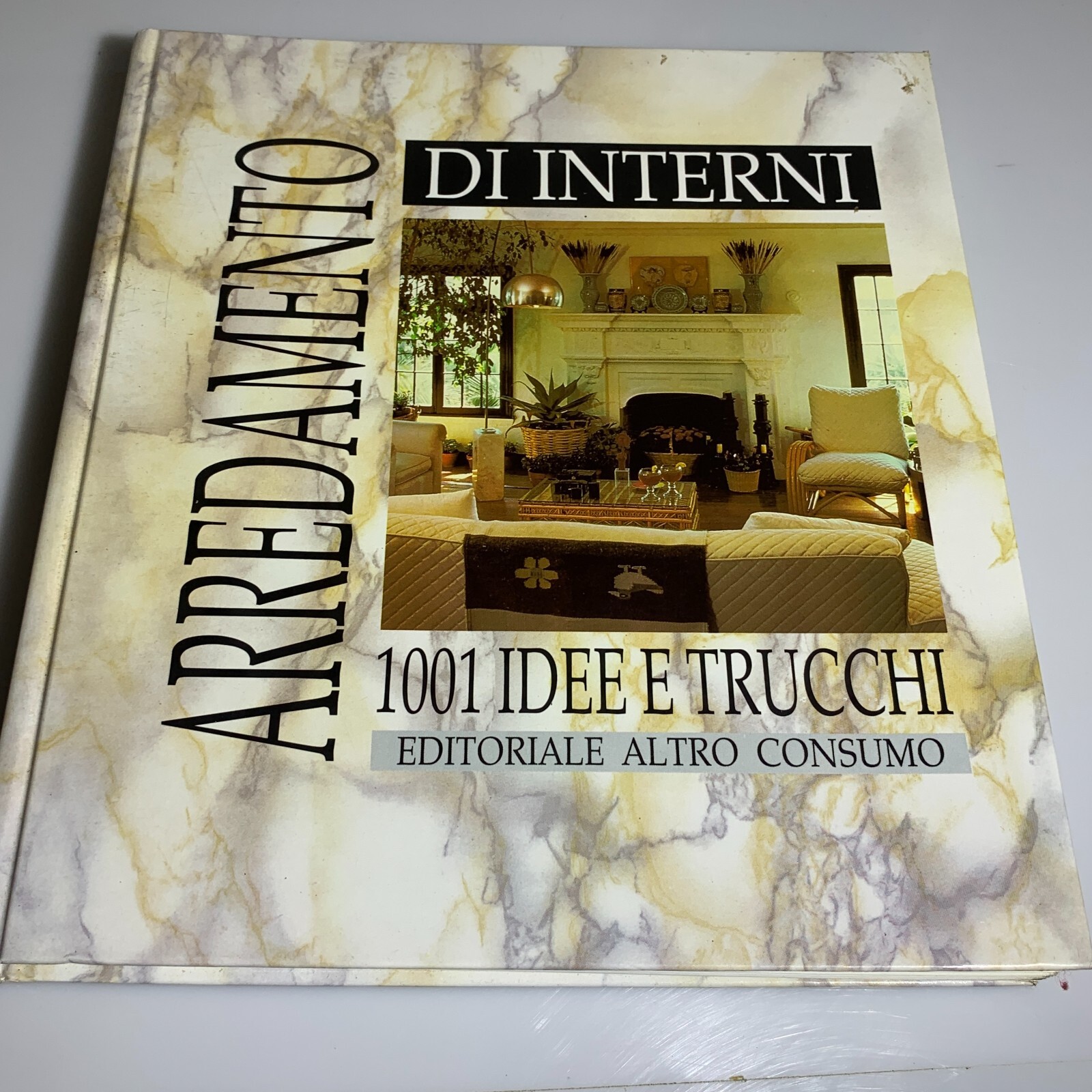 Arredamento di interni 1001 Idee e trucchi. Editoriale Altro Consumo