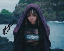 AMANDLA STENBERG SIGNED AUTOGRAPH 20x25cm STAR WARS in person autograph ACOA