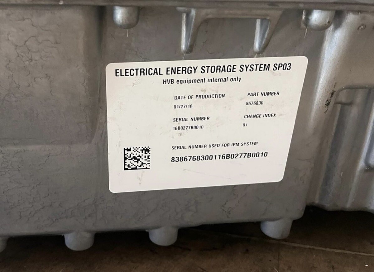 BMW X5 F15 F85 2018 Battery 7645963 8676830 7645962 2.0 Petrol 
