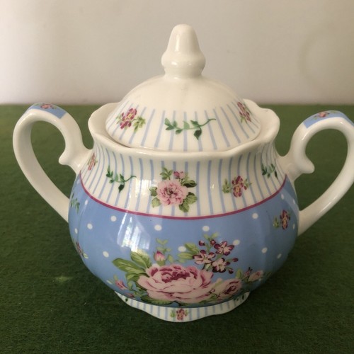 London Boutique Vintage Style 4 Part Tea Service In Original Packaging - Picture 4 of 12