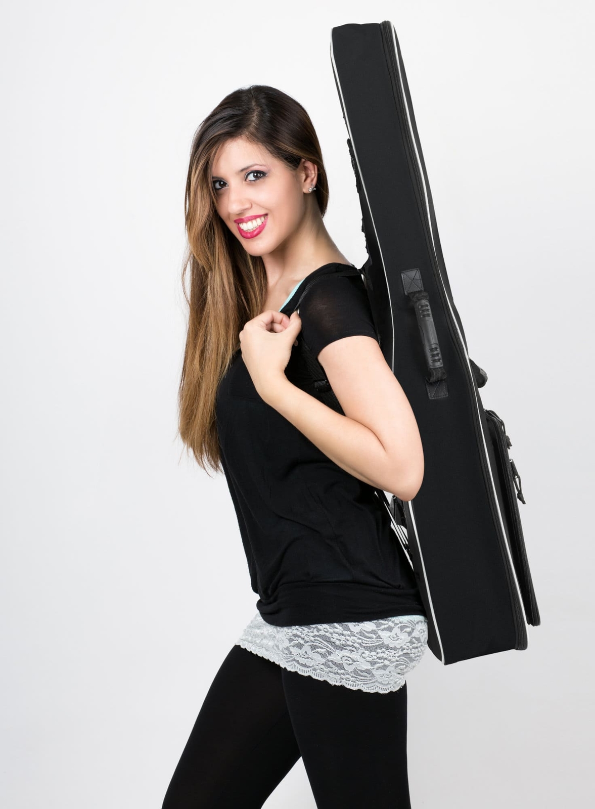 Ottima custodia per chitarra - protegge la chitarra e allo stesso tempo protegge il chitarrista! foto 4