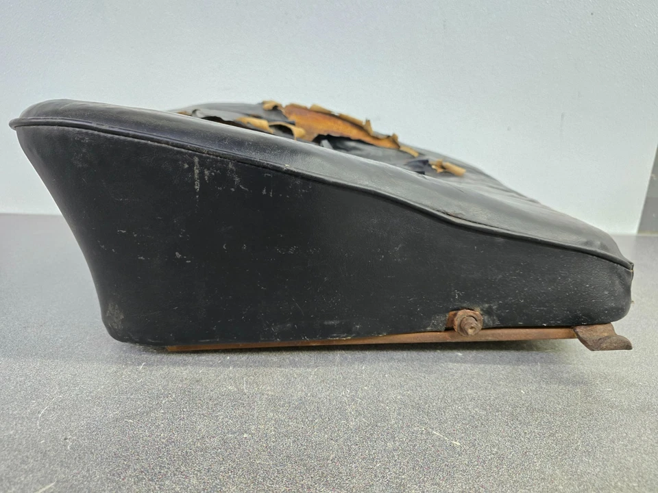 NICE USED ORIGINAL RECARO PORSCHE 356A 356B T5 PASSENGERS BUCKET SEAT BASE UNIT - Image 3 of 4
