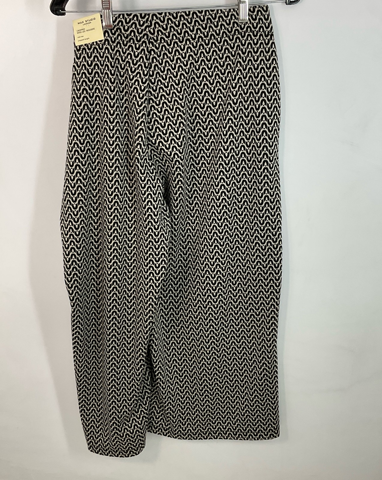 NWT Max Studio Beige/Black Pattern Pull-On Croppe… - image 3
