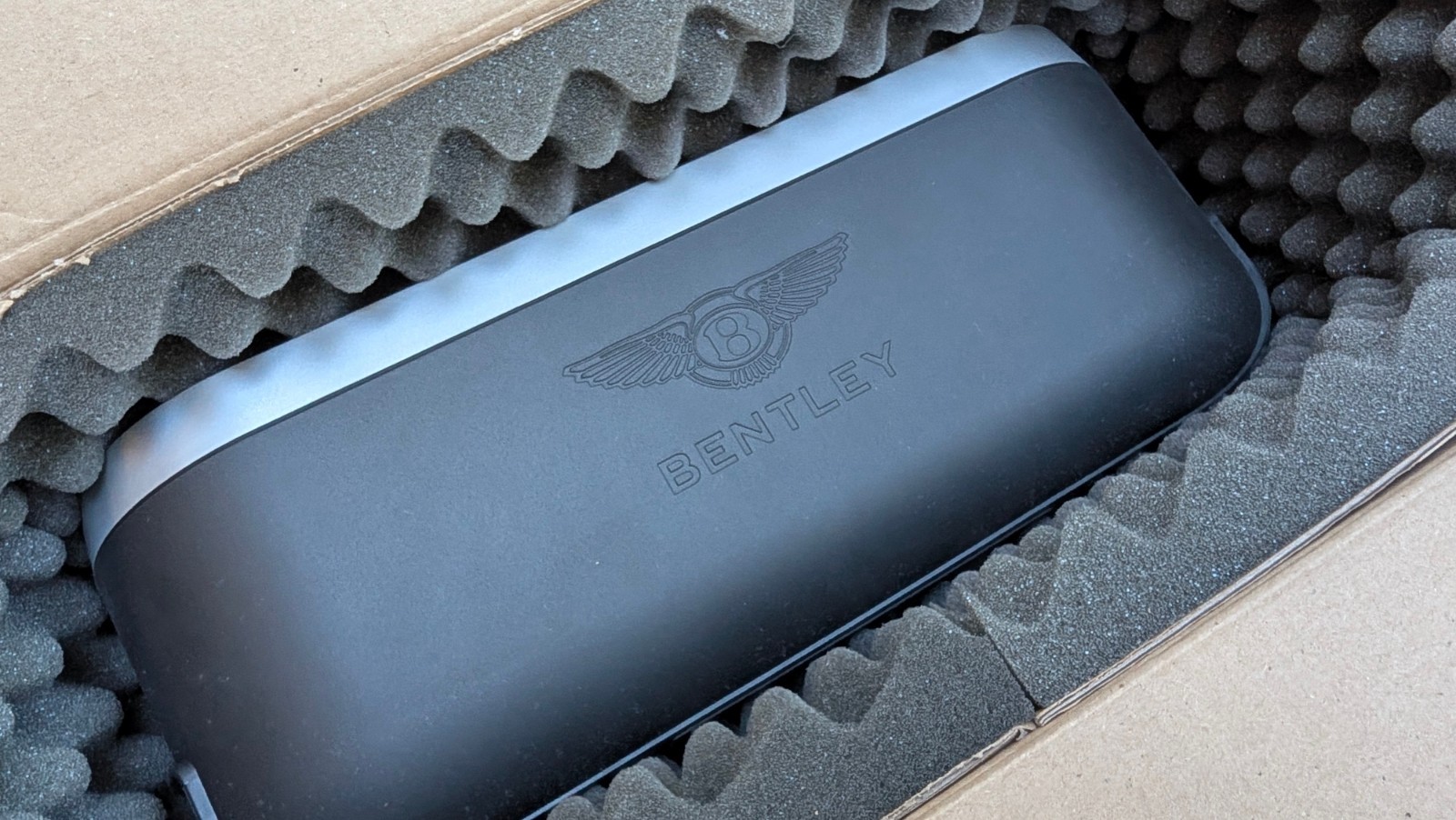 Bentley Flying Spur Onboard chargers Set