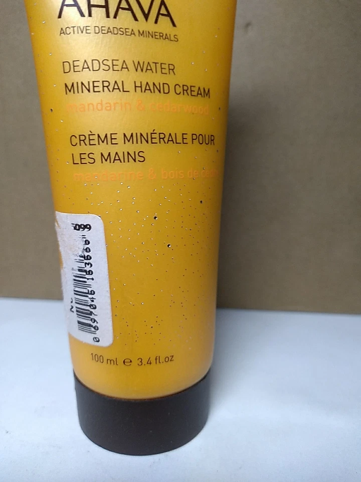 Crema de manos mineral de agua de Deadsea AHAVA mandarina y madera de cedro 3,4 fl oz nueva sin caja Foto 3 de 4