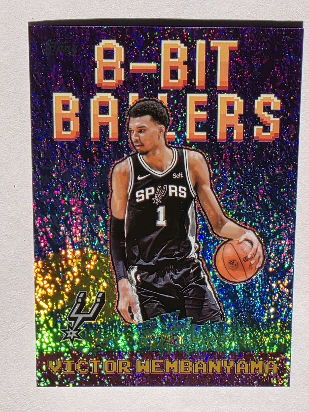 Victor Wembanyama 2025 Topps #8B-4 8-Bit Ballers - Gold Holo Foil