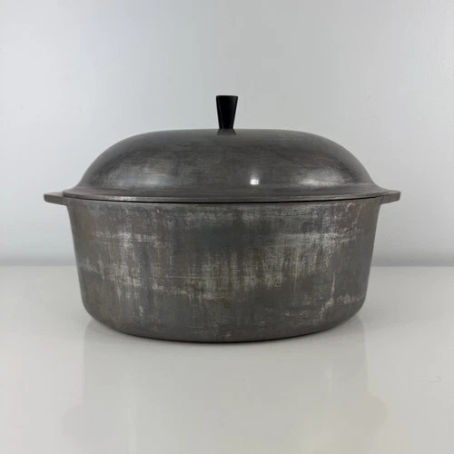 Best Le Creuset Alternatives (Budget Enameled Cookware)