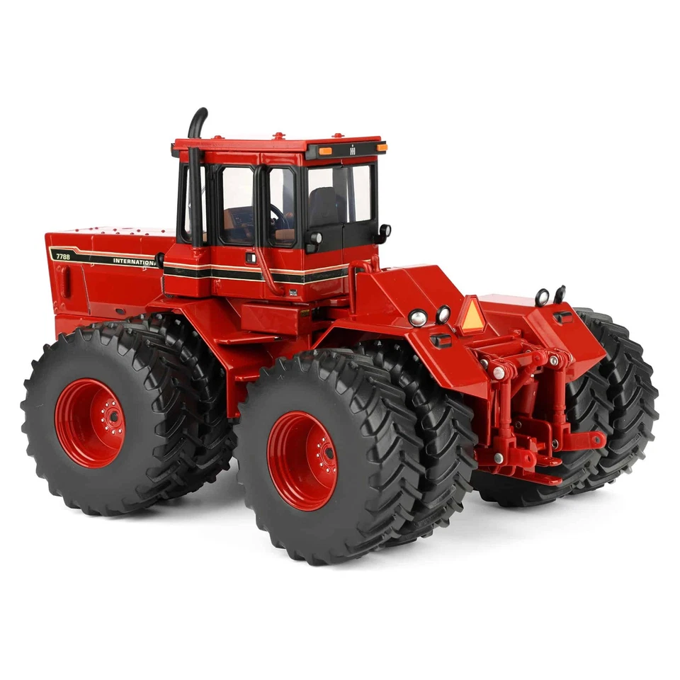 ERTL 1/32 IH 7788 4WD Tractor, 2025 National Farm Toy Show 44473 - Image 4 of 4