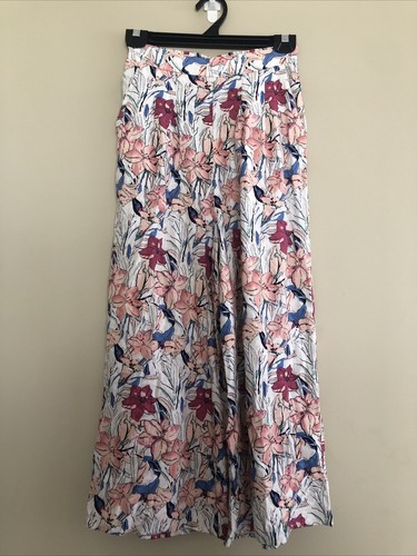 Dotti Floral Wide Leg Cropped Pants. Size 6. Pockets Rear Elastic  Waistband. | eBay