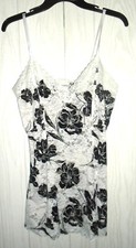 Secret Treasures Cami Sleep 2 pc Set Black  White Lace Women's Size Medium NWOT