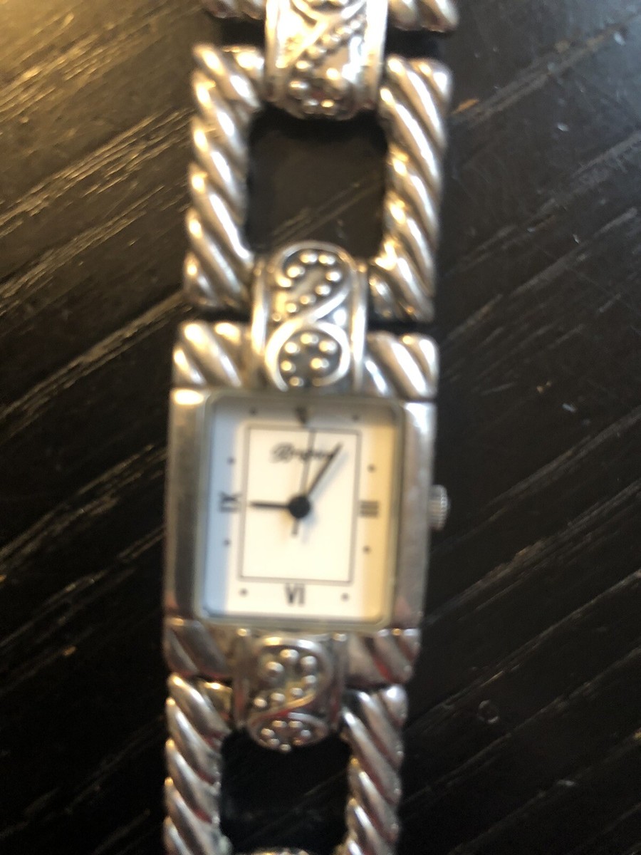 Brighton Sayan Japan Movement Toggle Clasp Square Face  display picture 3