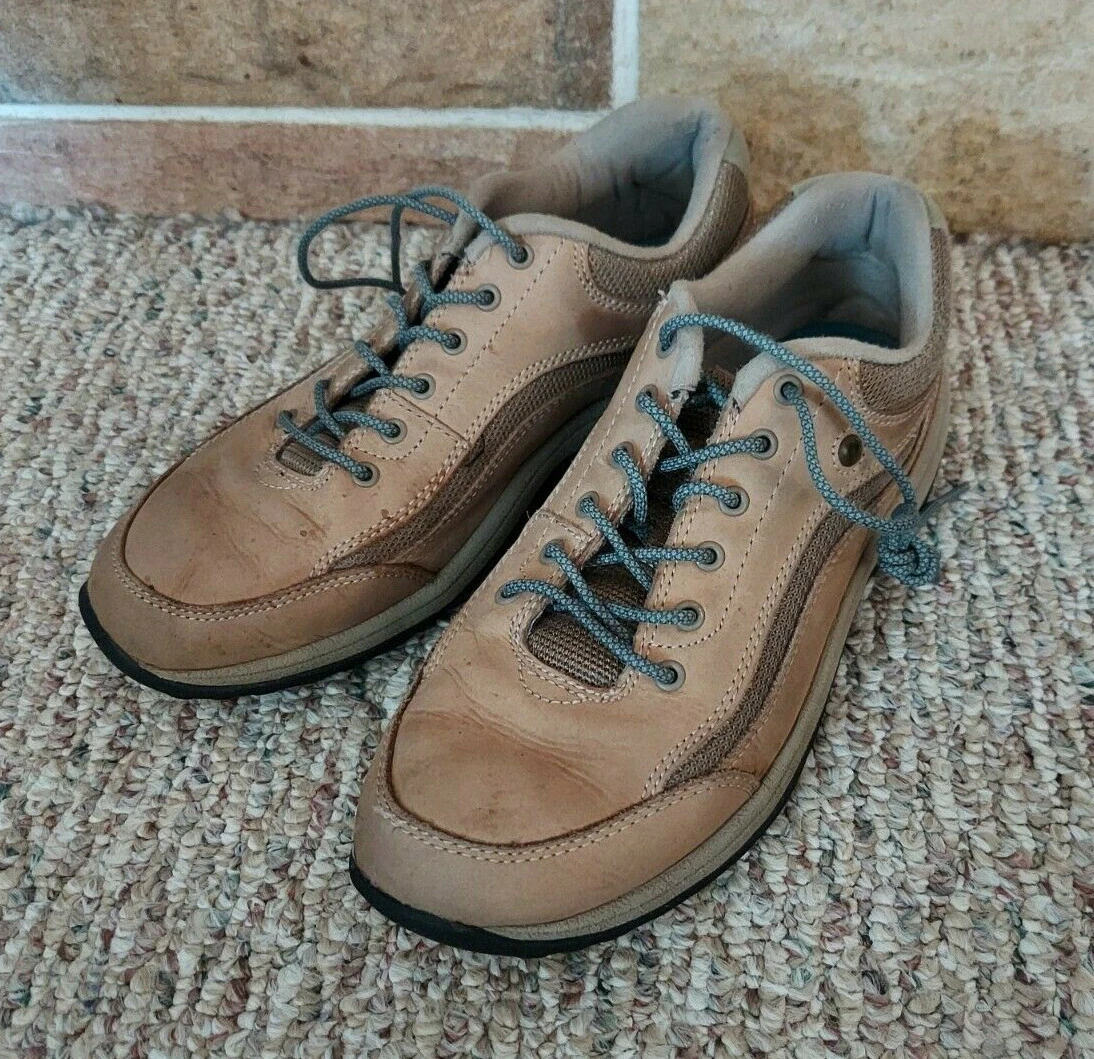 Easy spirit eliesse walking shoes clearance