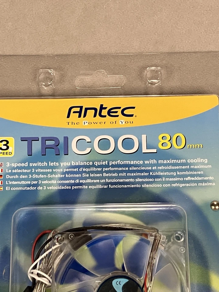Antec Tricool 80 mm Cooling Fan with 3-Speed Switch 2004 - Image 3 of 4